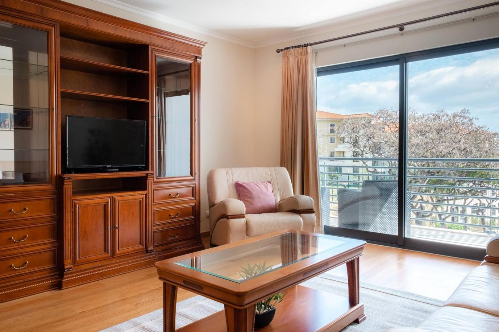 Guestready - Lido View Near The Beach Apartment ฟุงชาล ภายนอก รูปภาพ